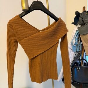 Lovers + Friends Brown Off-the-Shoulder Sweater